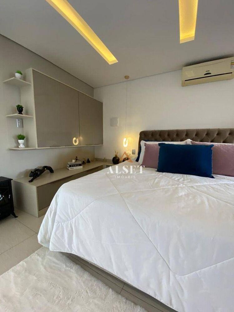 Sobrado à venda com 4 quartos, 200m² - Foto 14