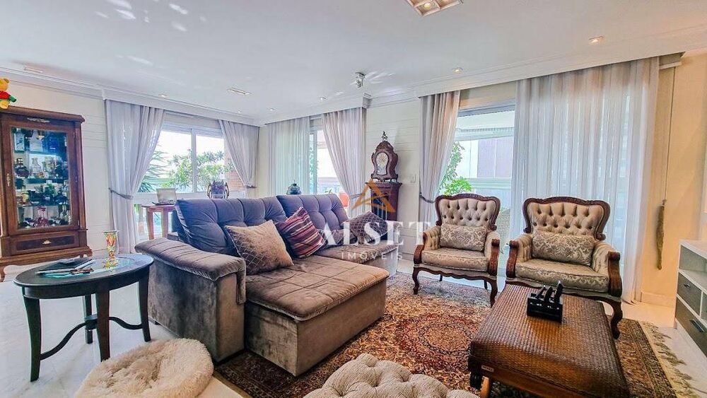 Apartamento à venda com 4 quartos, 225m² - Foto 1