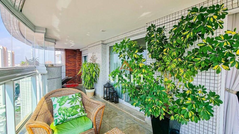 Apartamento à venda com 4 quartos, 225m² - Foto 3