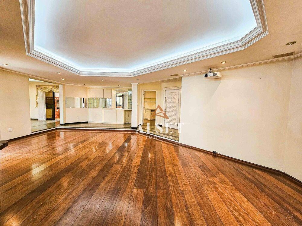 Apartamento à venda com 4 quartos, 277m² - Foto 1