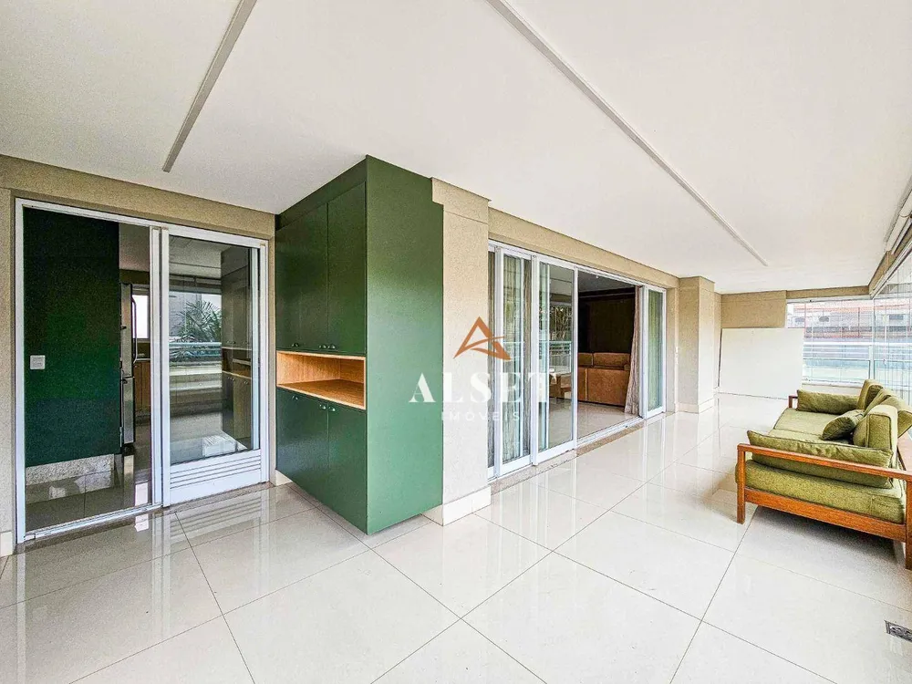 Apartamento, 3 quartos, 240 m² - Foto 3
