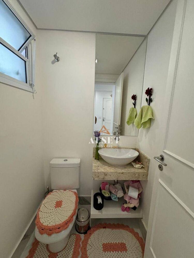 Apartamento, 3 quartos, 122 m² - Foto 2