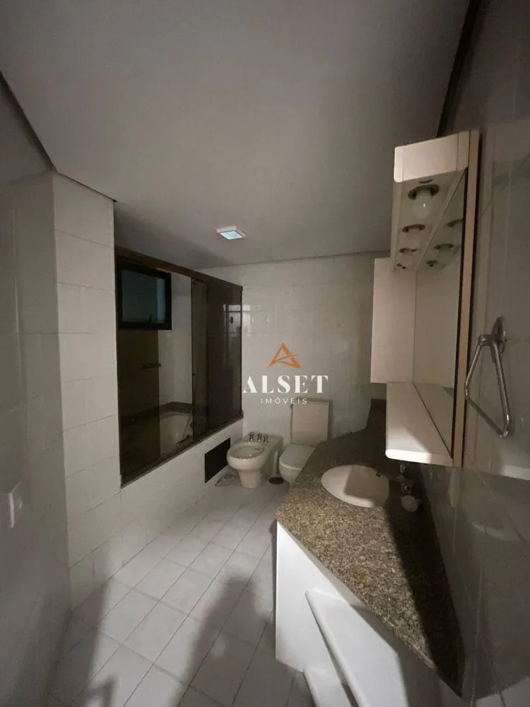 Apartamento, 3 quartos, 180 m² - Foto 11
