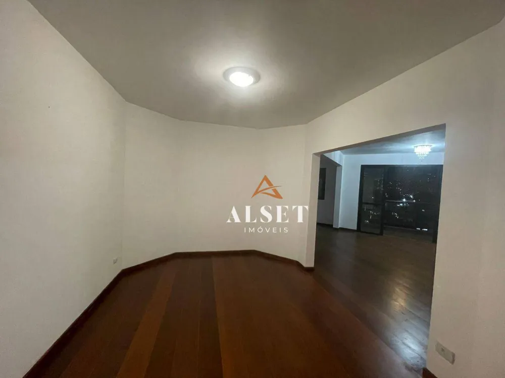 Apartamento, 3 quartos, 180 m² - Foto 1