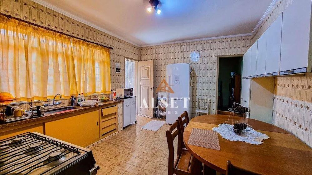 Sobrado à venda com 2 quartos, 200m² - Foto 6