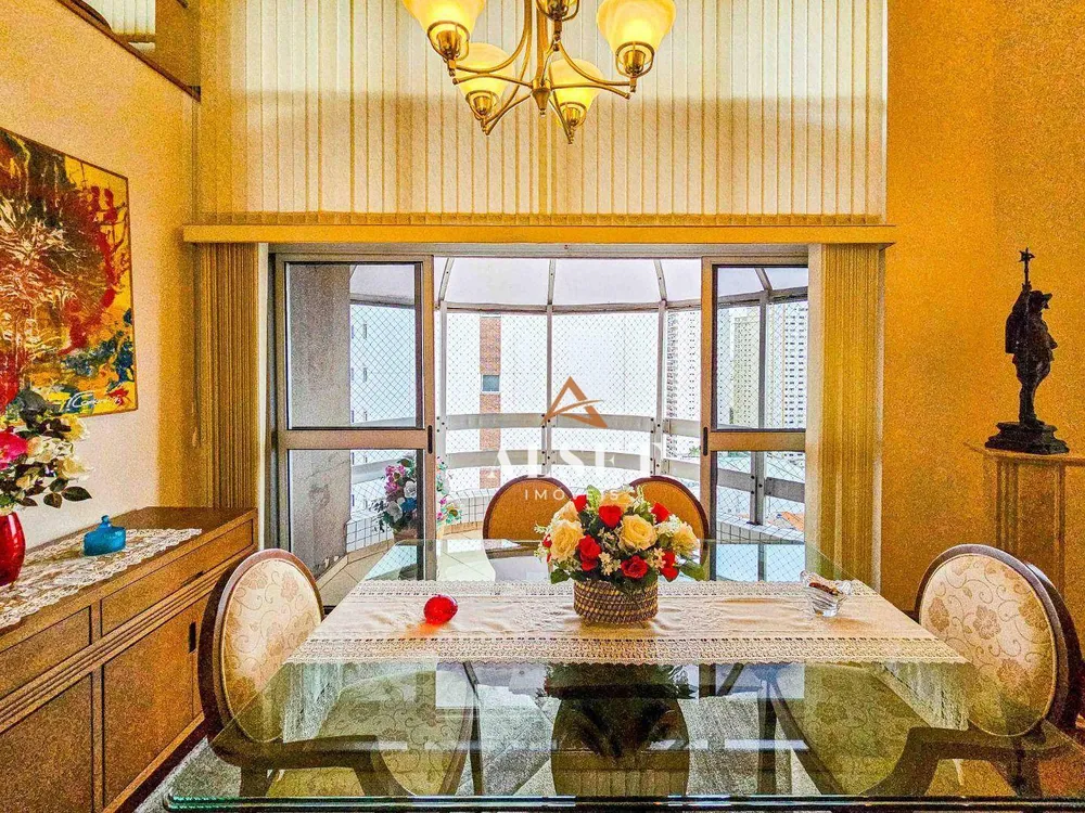 Apartamento, 4 quartos, 204 m² - Foto 2