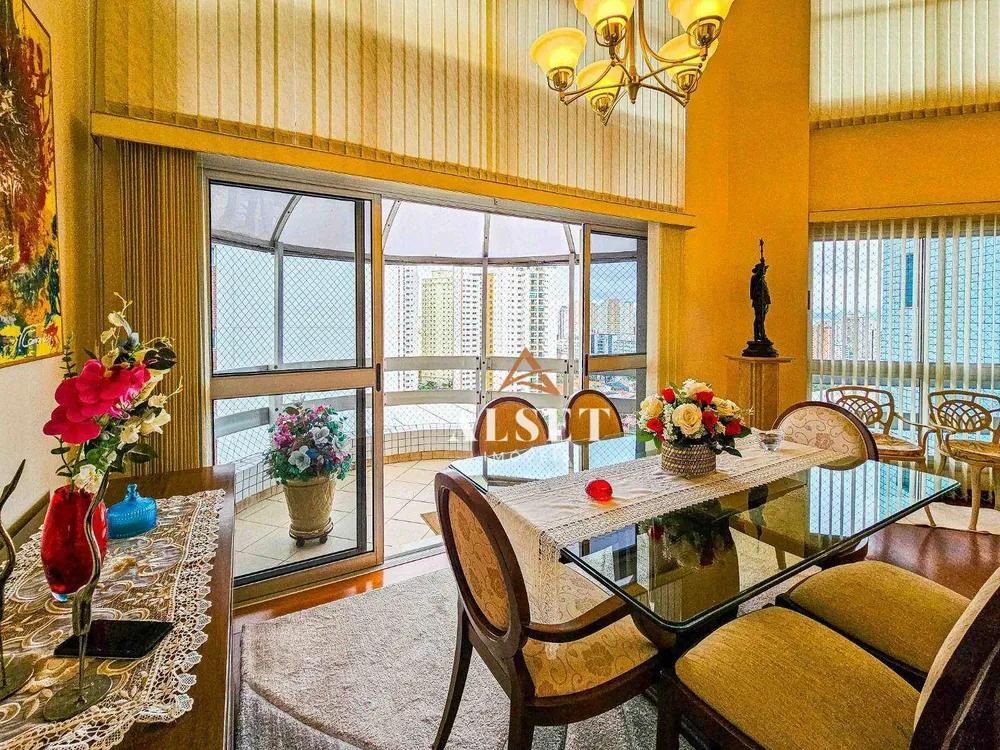 Apartamento, 4 quartos, 204 m² - Foto 1