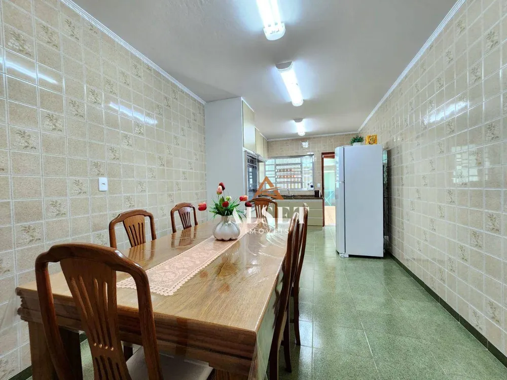 Casa, 3 quartos, 285 m² - Foto 7