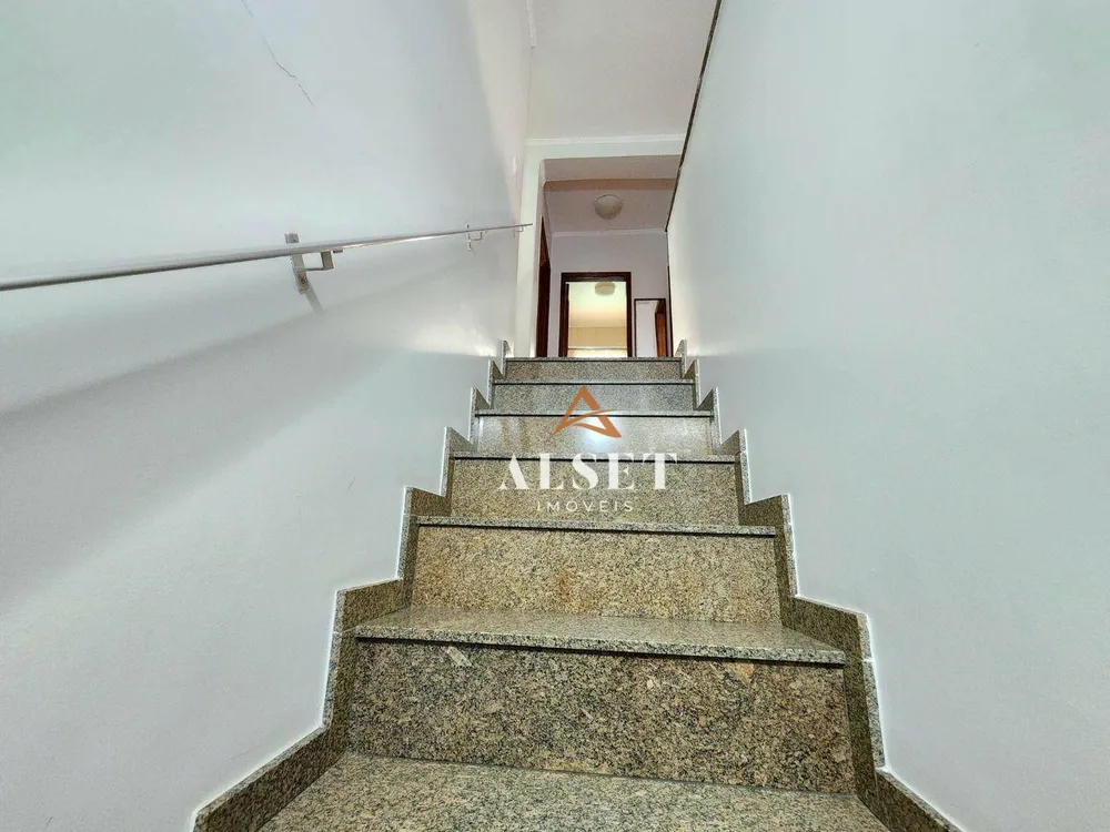 Casa, 3 quartos, 285 m² - Foto 12