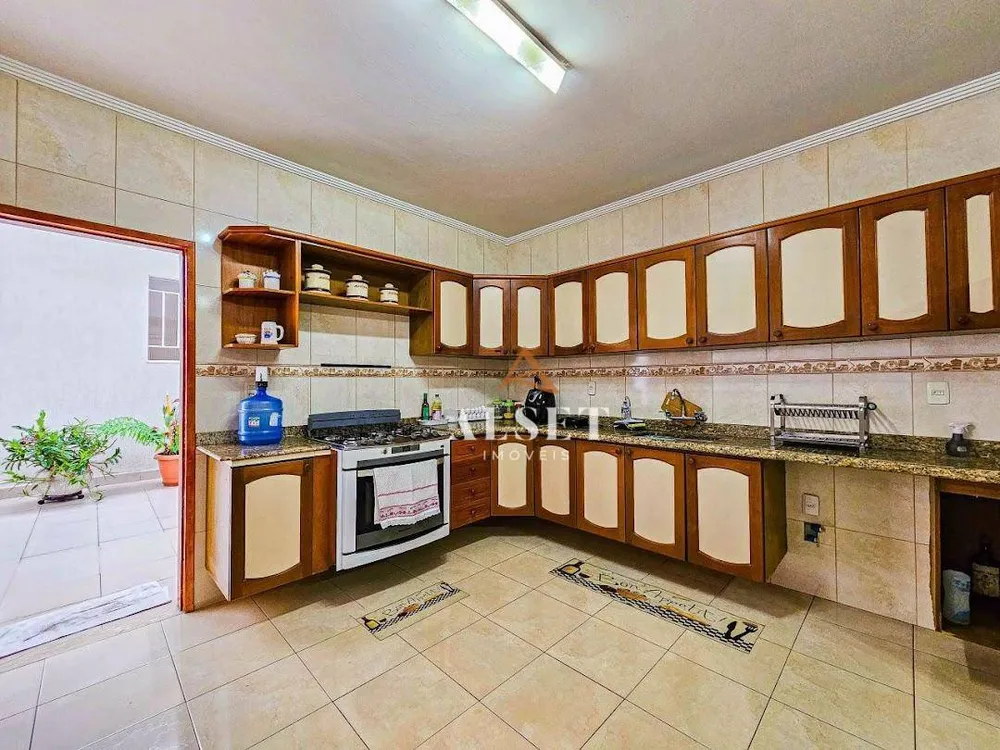 Sobrado, 4 quartos, 300 m² - Foto 8