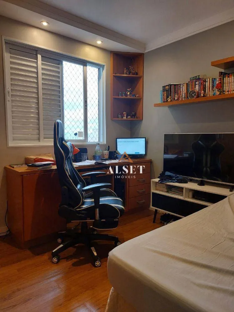 Apartamento, 3 quartos, 105 m² - Foto 2