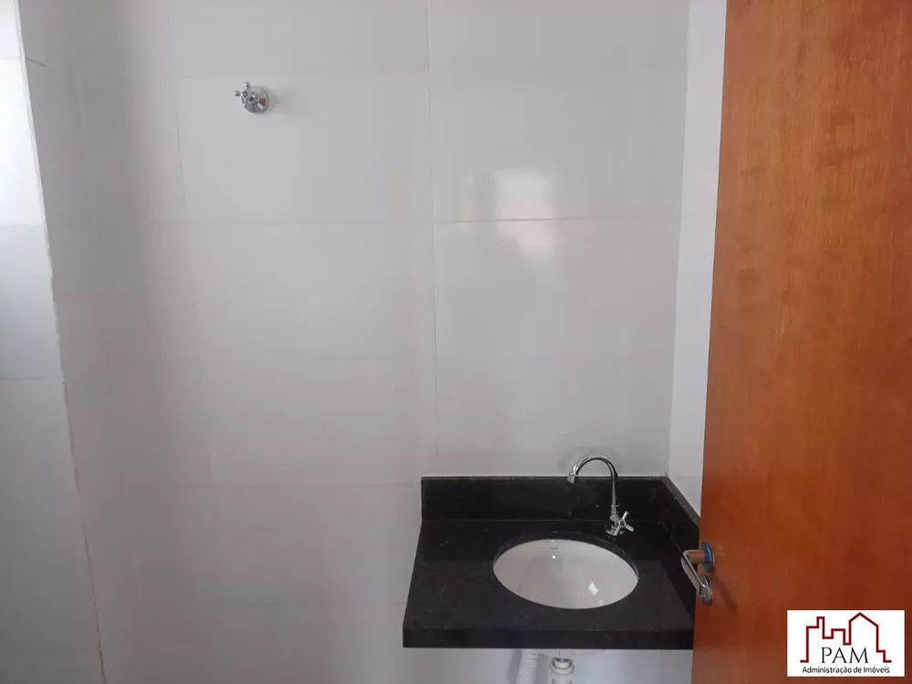 Sobrado à venda com 2 quartos, 75m² - Foto 4