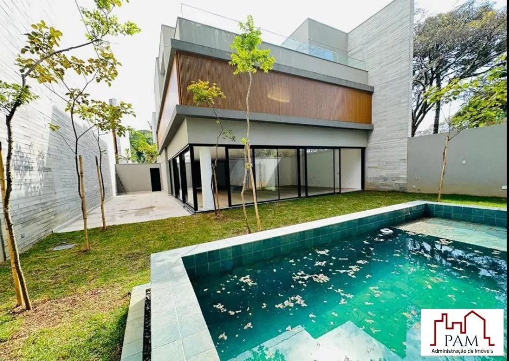 Casa de Condomínio à venda com 3 quartos, 739m² - Foto 1