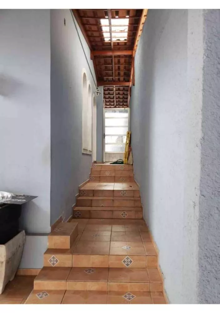 Sobrado à venda com 4 quartos, 250m² - Foto 5