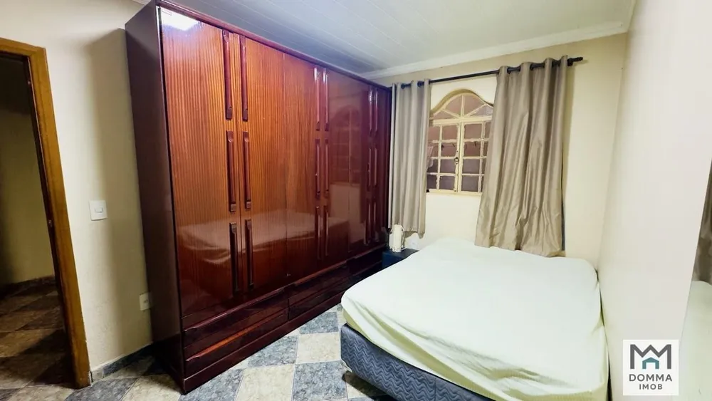 Casa, 5 quartos, 250 m² - Foto 4