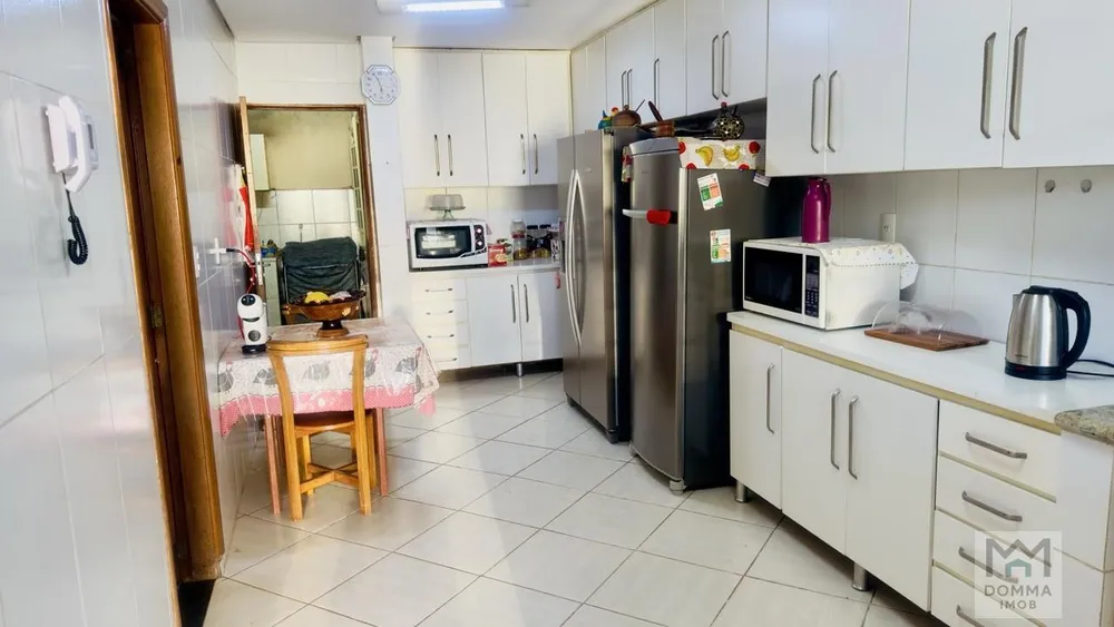 Casa, 5 quartos, 250 m² - Foto 4
