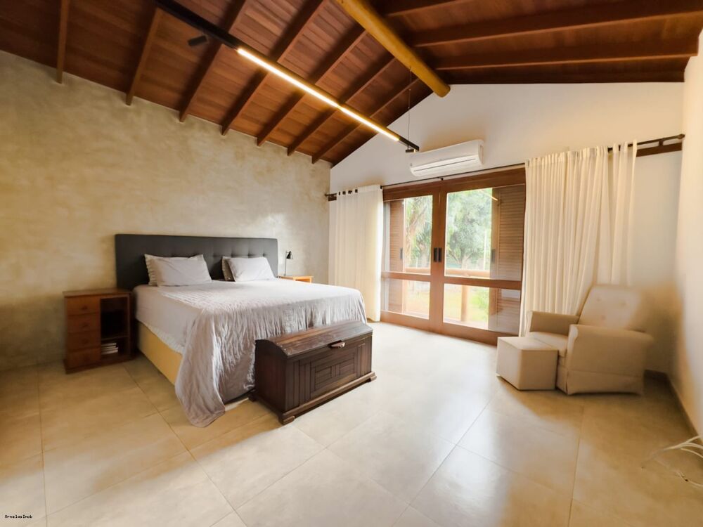 Casa de Condomínio à venda com 3 quartos, 250m² - Foto 5