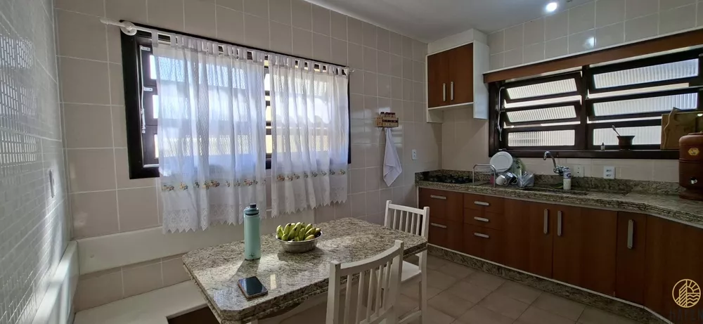 Sobrado, 3 quartos, 250 m² - Foto 2