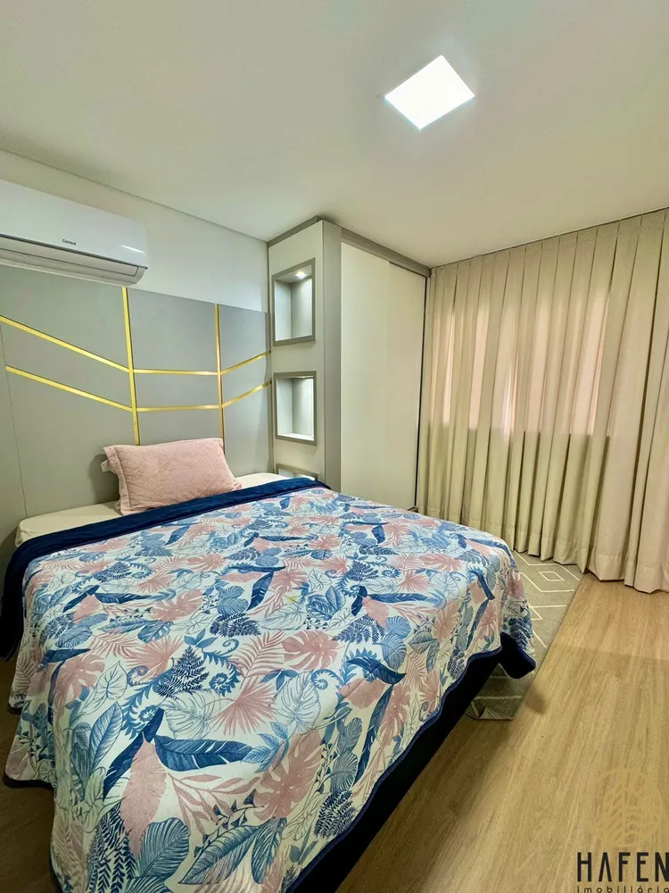 Apartamento, 2 quartos, 76 m² - Foto 4