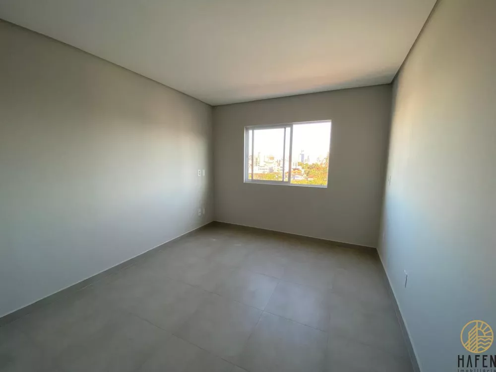 Apartamento, 2 quartos, 74 m² - Foto 2
