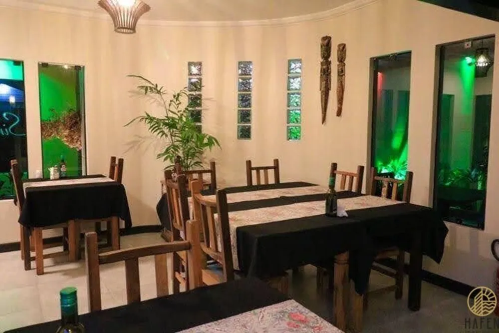 Casa, 1 quarto, 243 m² - Foto 2