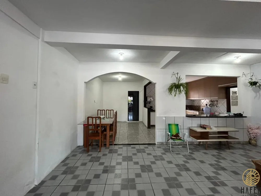 Casa, 3 quartos, 274 m² - Foto 3