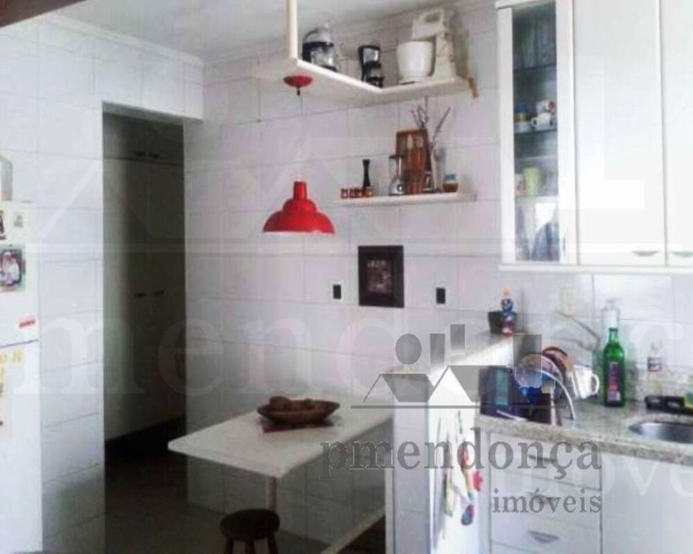 Apartamento à venda com 3 quartos, 242m² - Foto 3