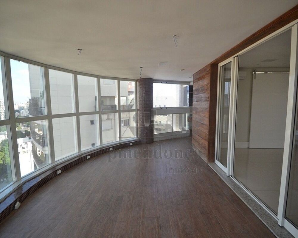 Apartamento, 4 quartos, 366 m² - Foto 1