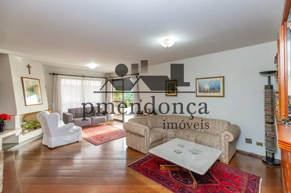 Apartamento à venda com 4 quartos, 212m² - Foto 2