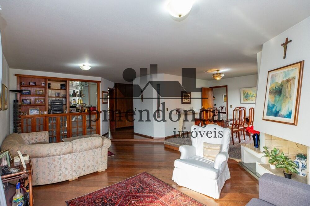 Apartamento à venda com 4 quartos, 212m² - Foto 5