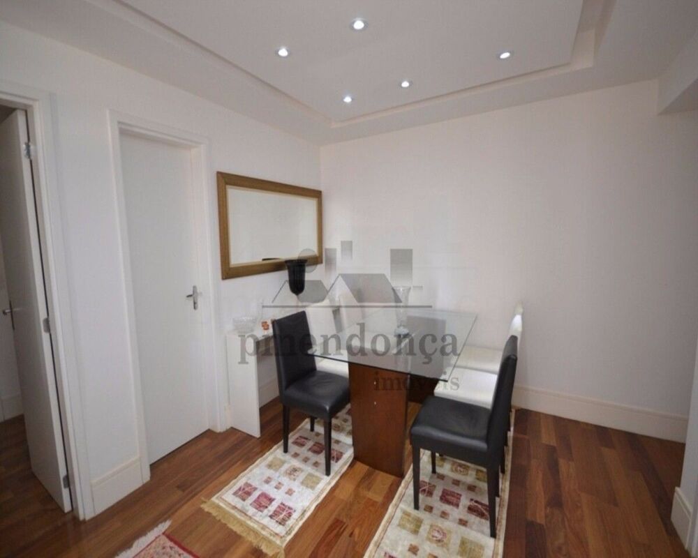 Apartamento à venda com 3 quartos, 94m² - Foto 2