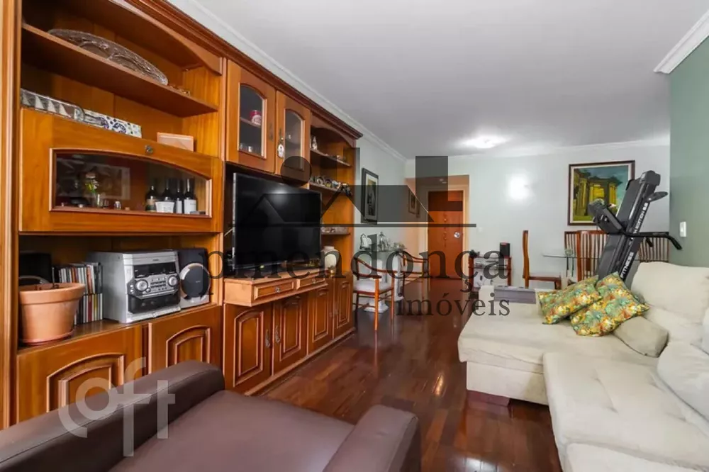 Apartamento à venda com 3 quartos, 130m² - Foto 2