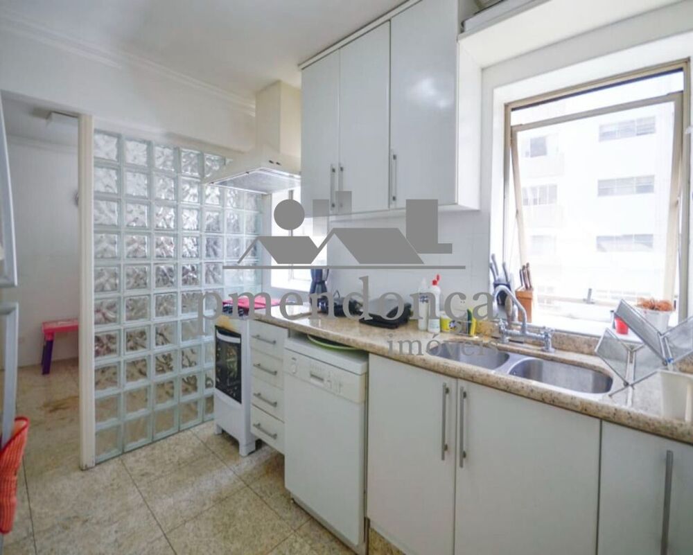 Apartamento, 3 quartos, 230 m² - Foto 1