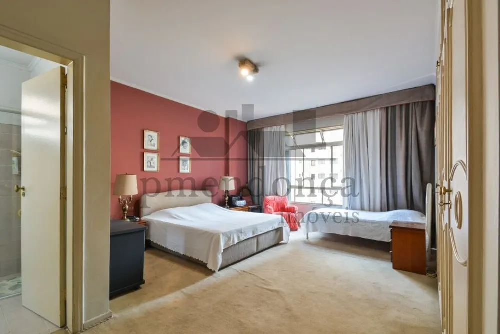 Apartamento, 3 quartos, 239 m² - Foto 1