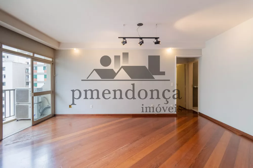 Apartamento à venda com 3 quartos, 123m² - Foto 2