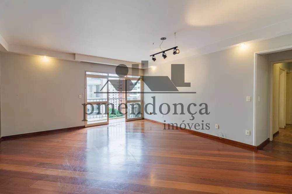 Apartamento à venda com 3 quartos, 123m² - Foto 1