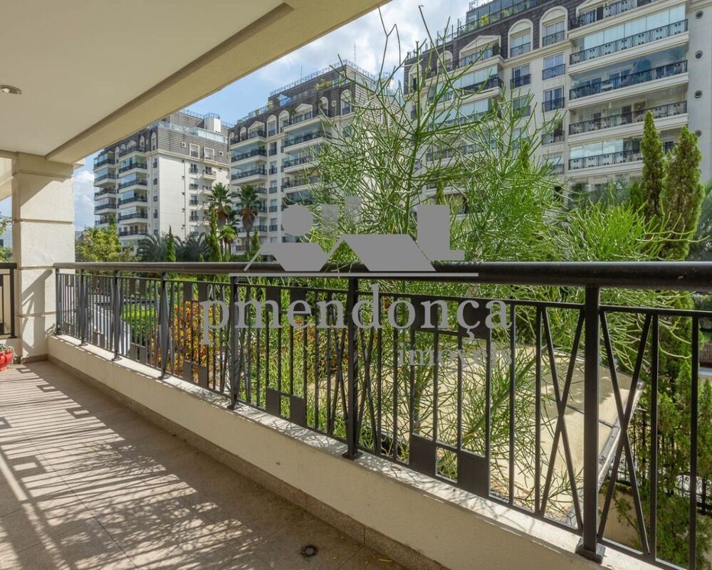 Apartamento, 4 quartos, 396 m² - Foto 1