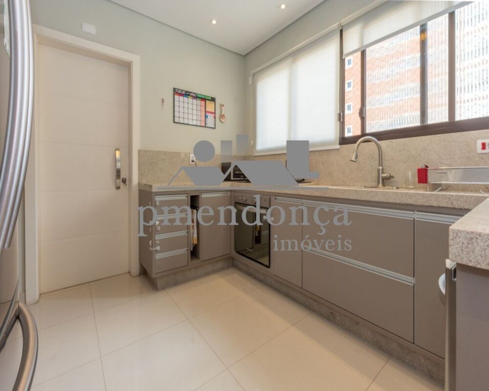 Apartamento, 3 quartos, 252 m² - Foto 4