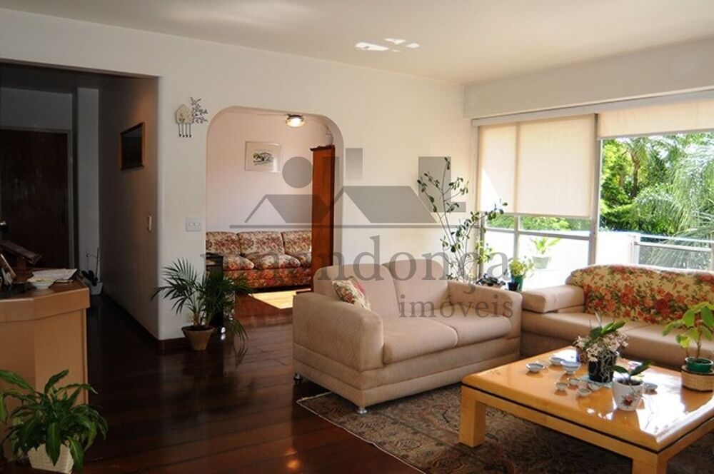 Apartamento, 3 quartos, 186 m² - Foto 1