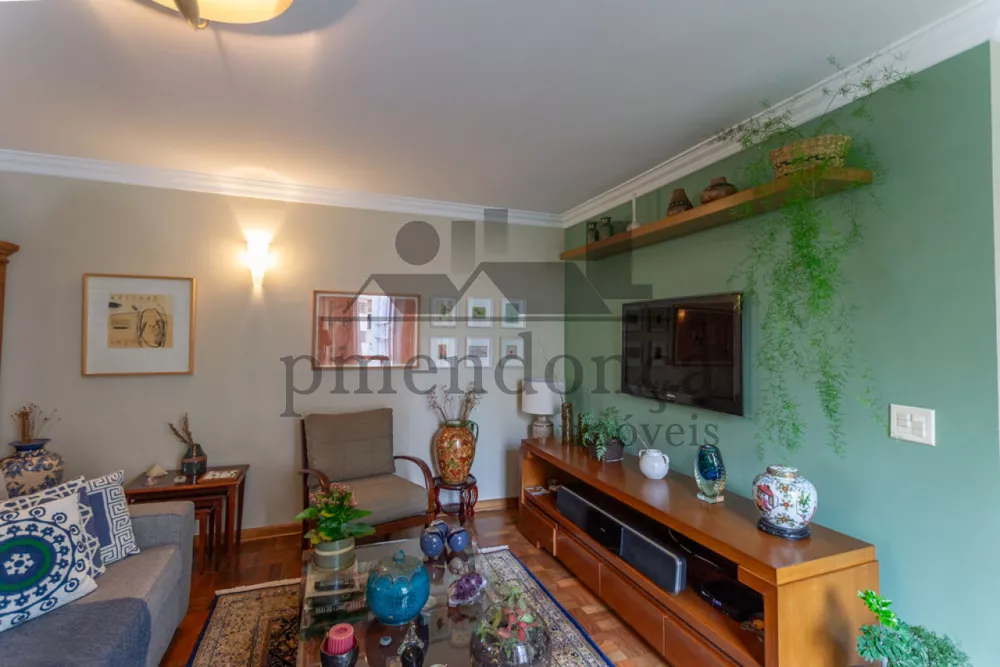 Apartamento à venda com 3 quartos, 202m² - Foto 4