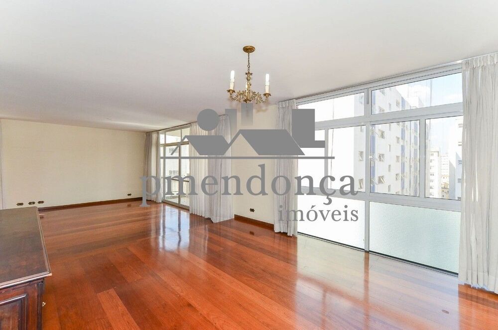 Apartamento, 3 quartos, 210 m² - Foto 1
