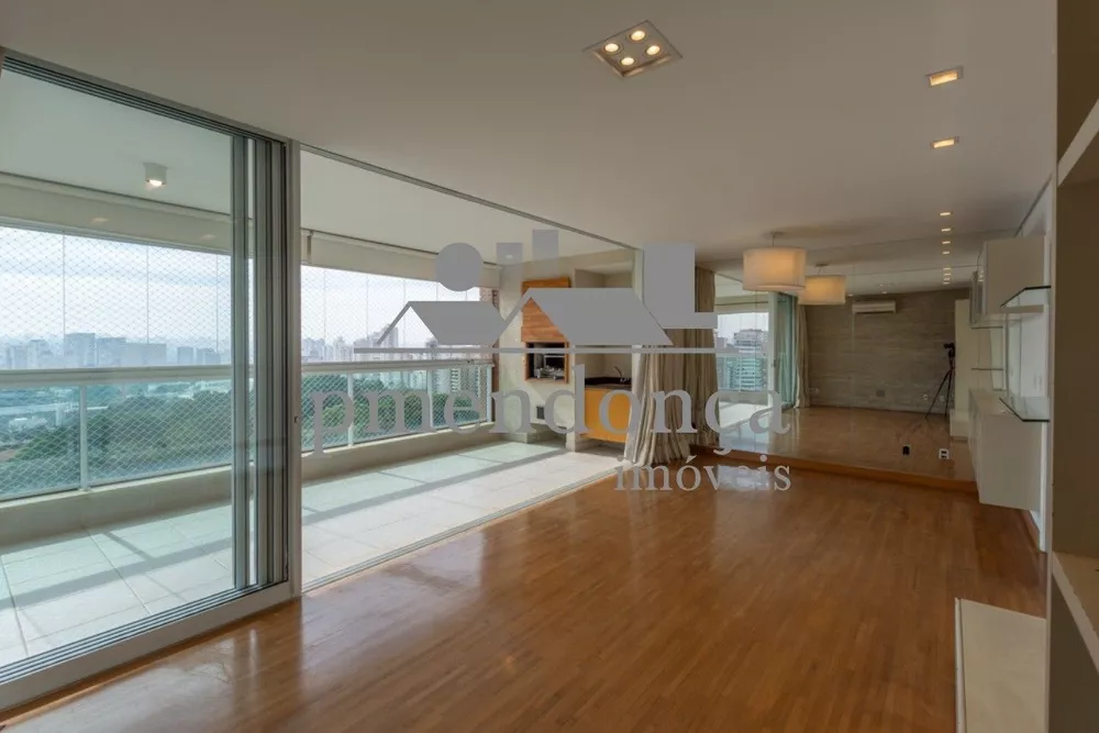 Apartamento, 3 quartos, 146 m² - Foto 1