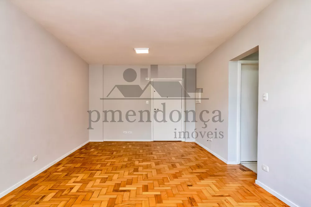 Apartamento à venda com 1 quarto, 32m² - Foto 2