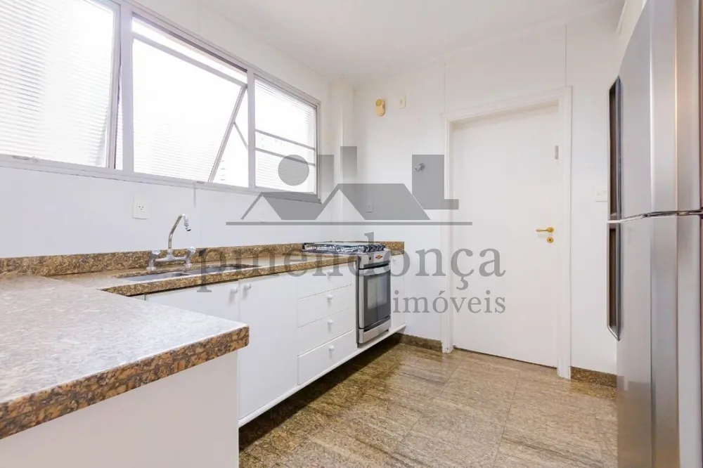 Apartamento, 3 quartos, 250 m² - Foto 4