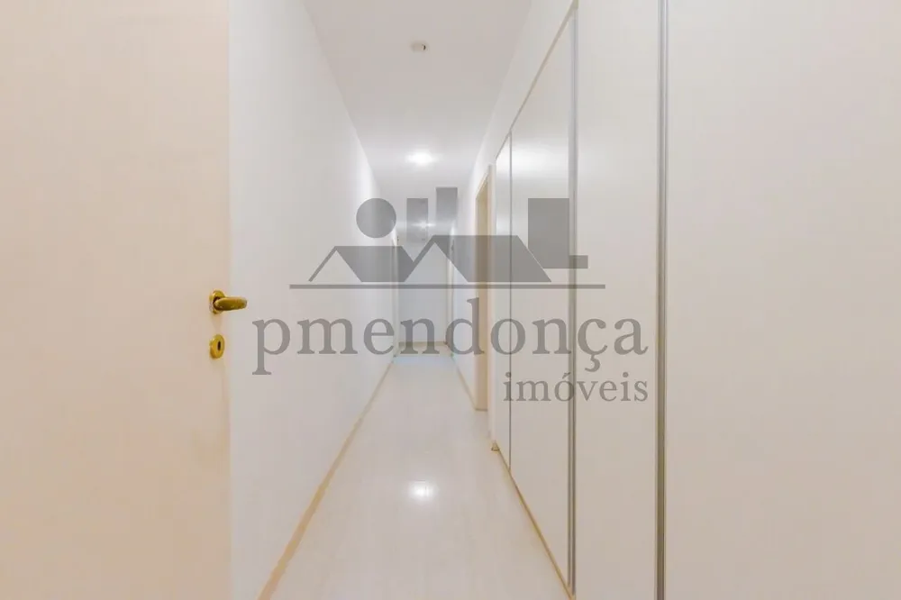 Apartamento, 3 quartos, 250 m² - Foto 2