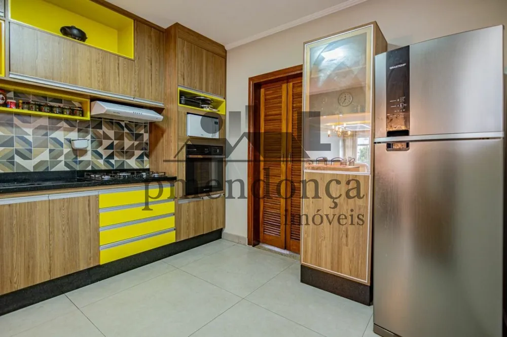 Apartamento, 3 quartos, 134 m² - Foto 1