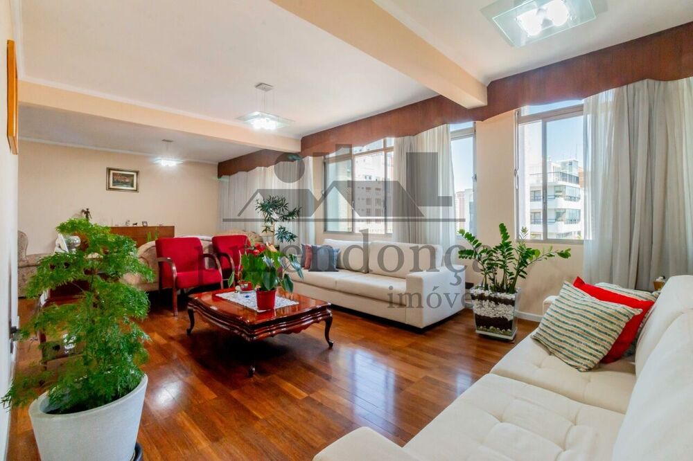 Apartamento, 4 quartos, 215 m² - Foto 1