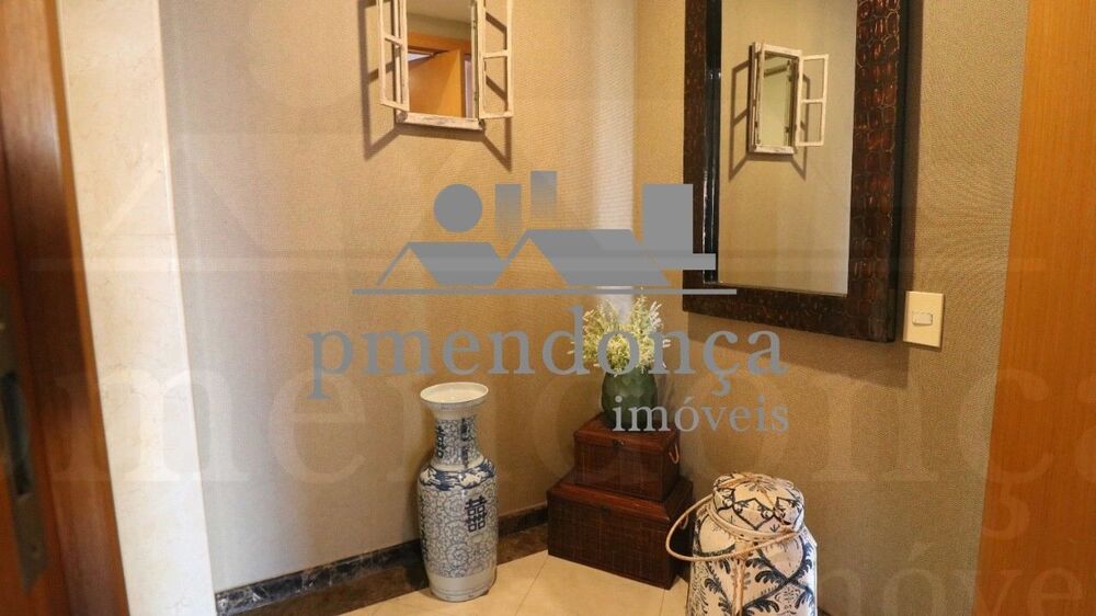 Apartamento, 3 quartos, 225 m² - Foto 2