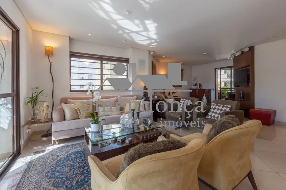 Apartamento, 4 quartos, 246 m² - Foto 1