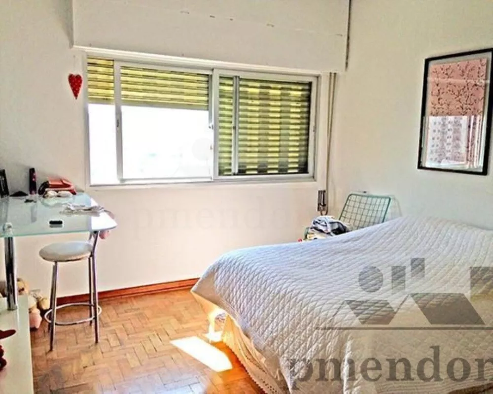 Apartamento à venda com 3 quartos, 270m² - Foto 2